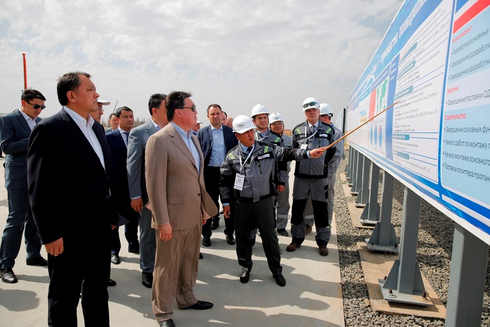The prime minister of Kazakhstan Askar Mamin visited the SEZ «National Industrial Petrochemical Technopark»